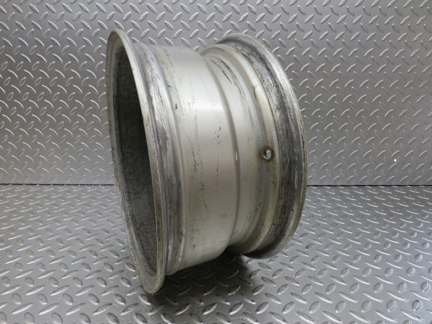 27476 Mercedes-Benz W116 Alloy Wheel Mexican Hat 6.5Jx14H2 ET30 1084001002