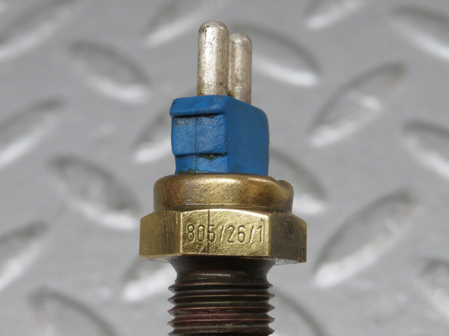 36255 Mercedes-Benz W126 420SE Coolant Temperature Sensor VDO 0085424517