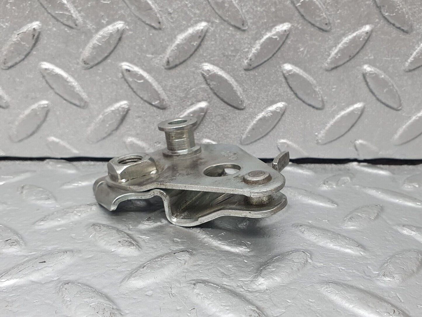 44167 Mercedes-Benz C123 230CE Coupe Front Right Seat Belt Bracket