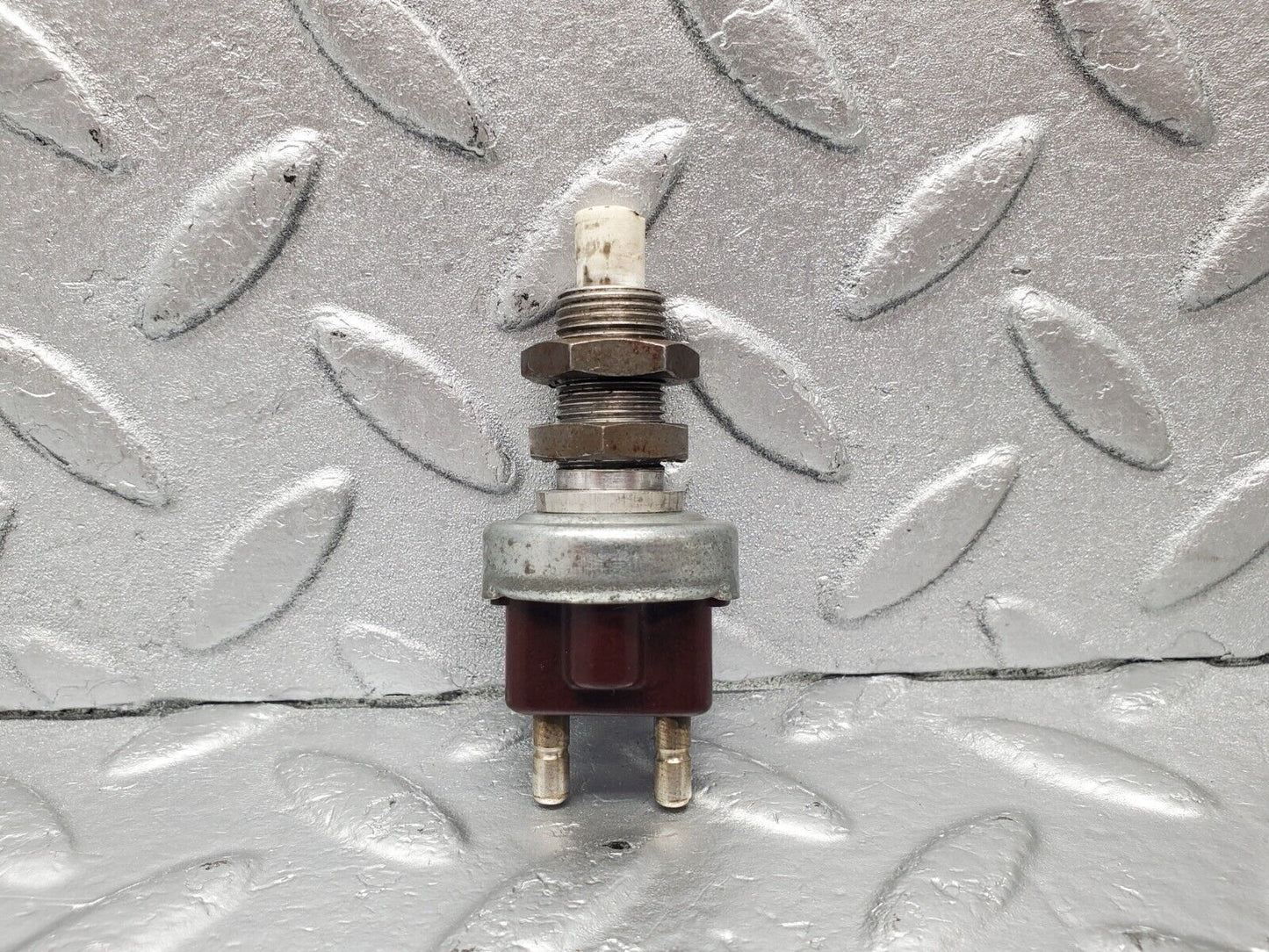 46547 Mercedes-Benz C123 280CE Coupe Braker Light Switch 190130