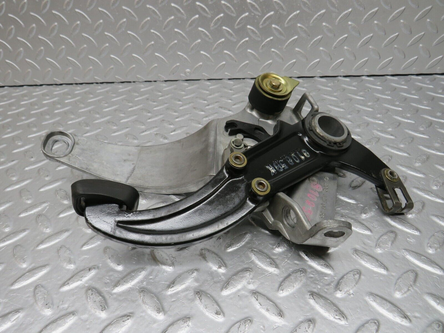33268 Mercedes-Benz W202 C180 Parking Brake Pedal 2024270136 2024270101