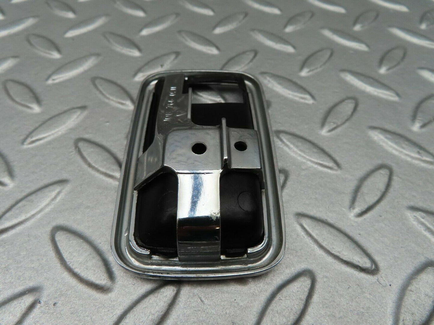 4522 Mercedes-Benz W123 230E Chrome Frame For Door Opener Left 1087660511