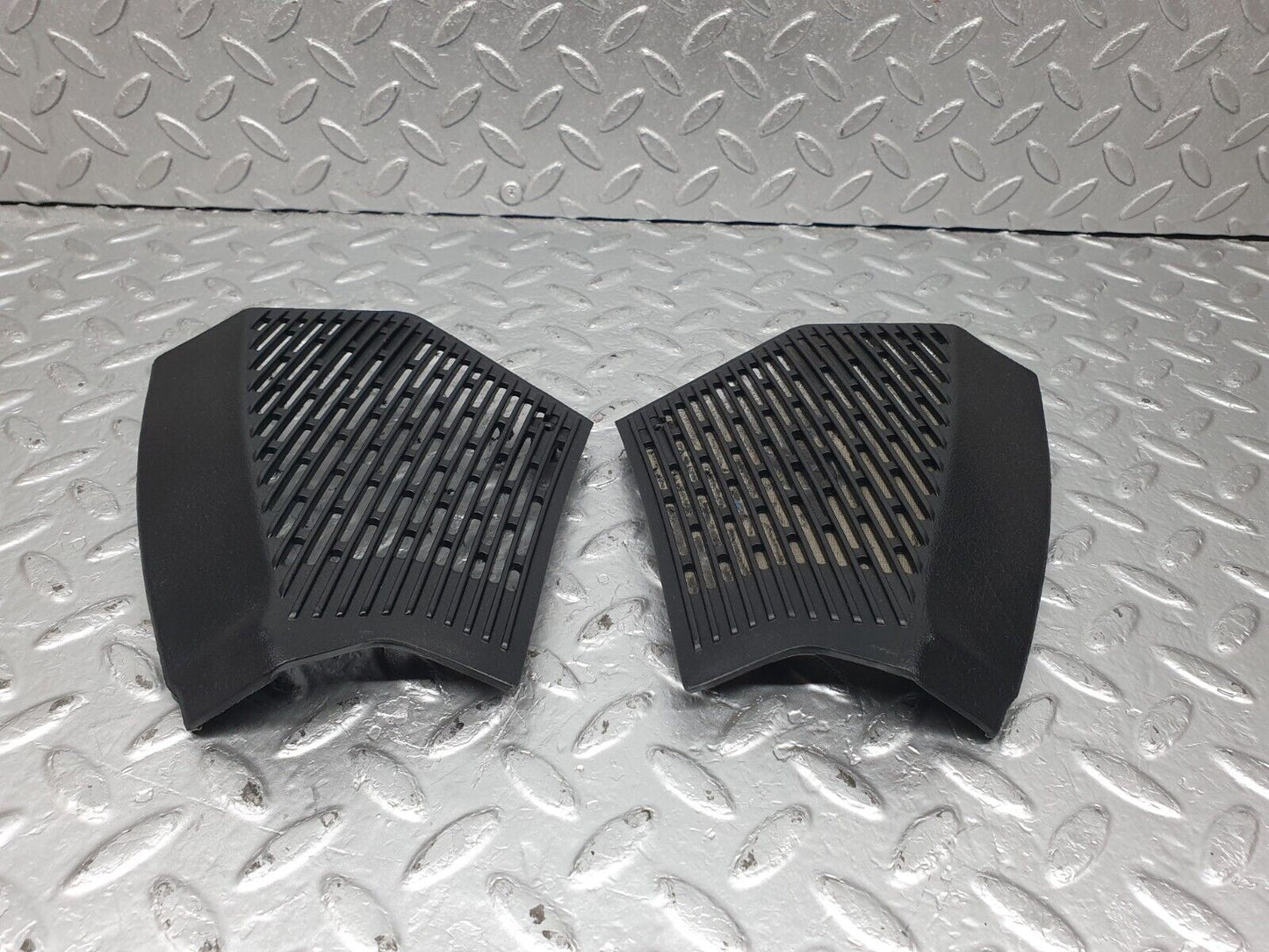 43910 Mercedes-Benz C123 230CE Coupe Dashboard Speaker Covers 1236802707 1236802807