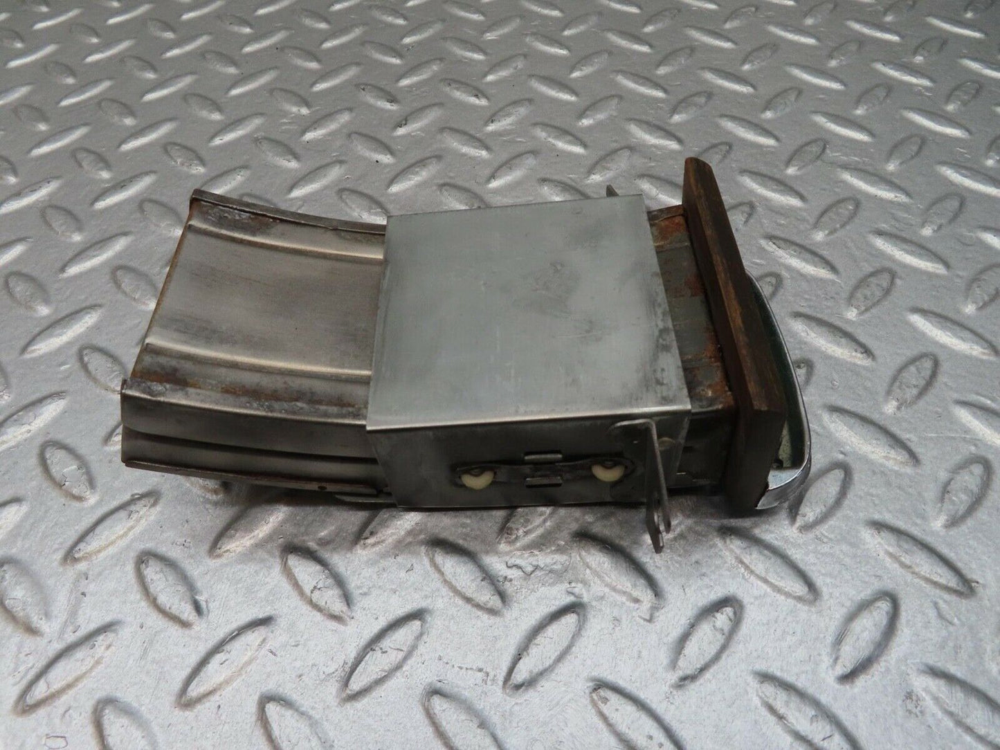 12888 Mercedes-Benz W111 220SE Centre Console Ashtray Wood Finish