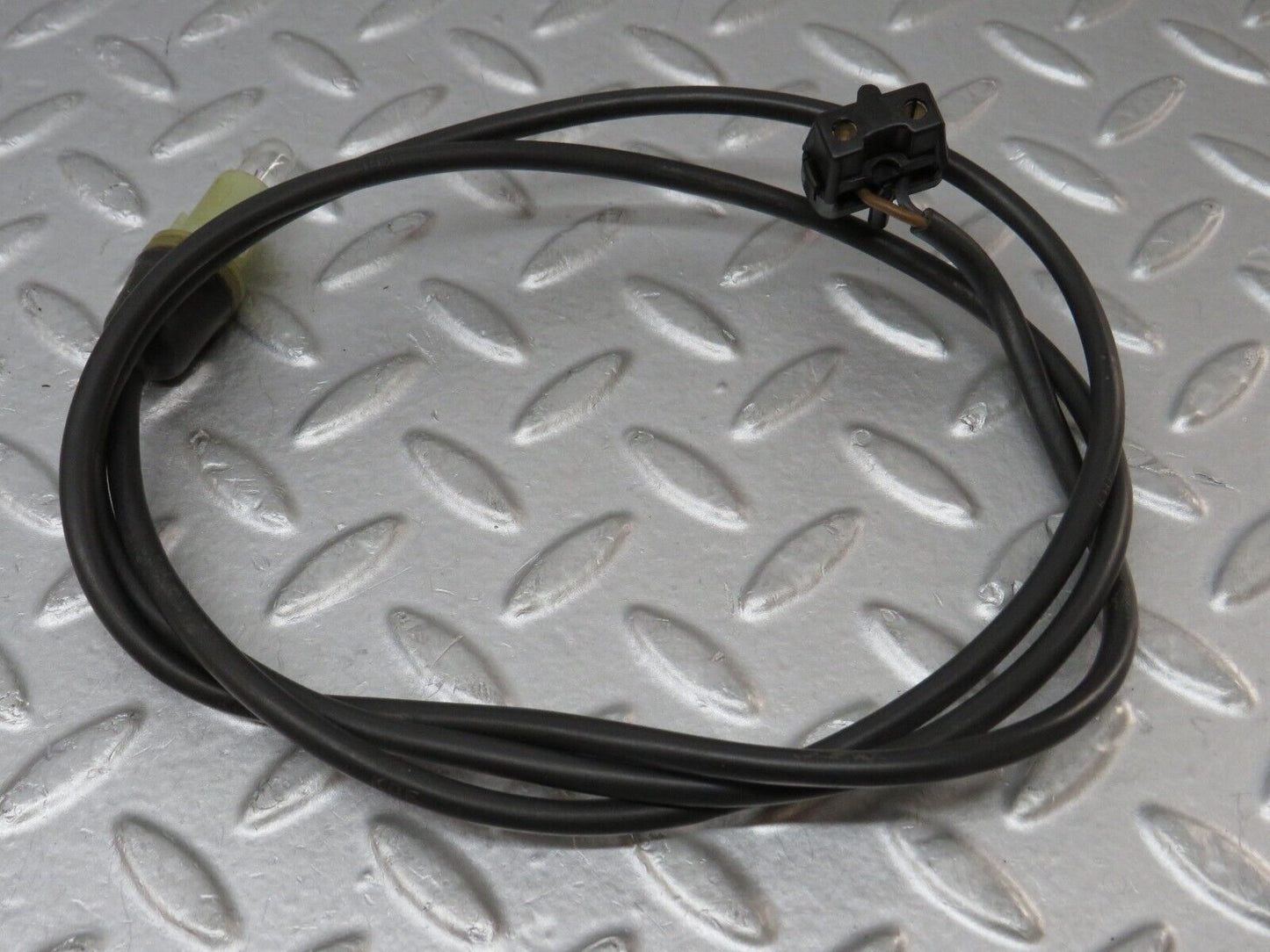 36267 Mercedes-Benz W126 420SE Front Wing Indicator Wire Cable 1249971881