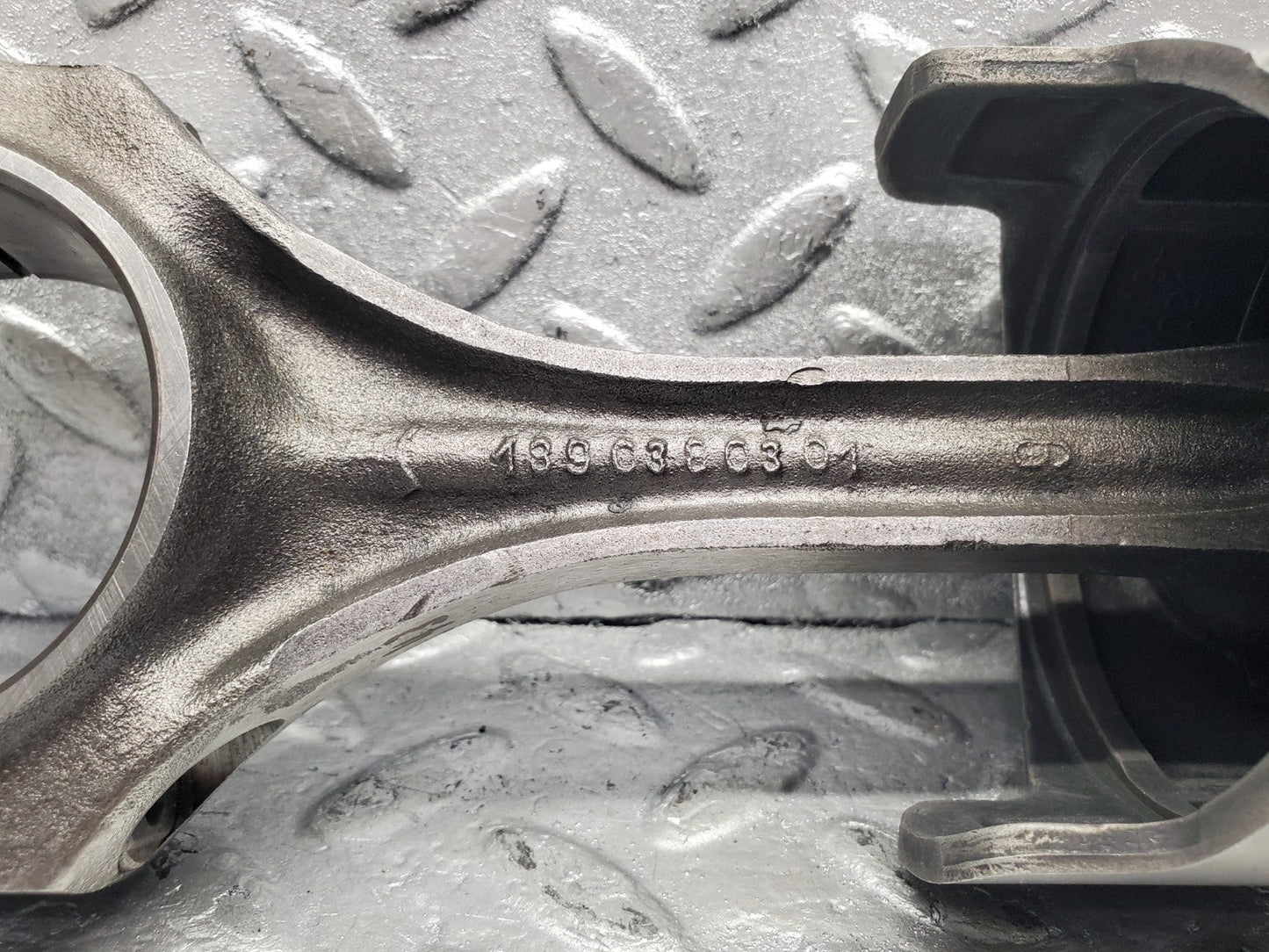 W112 piston and connecting rod used OEM