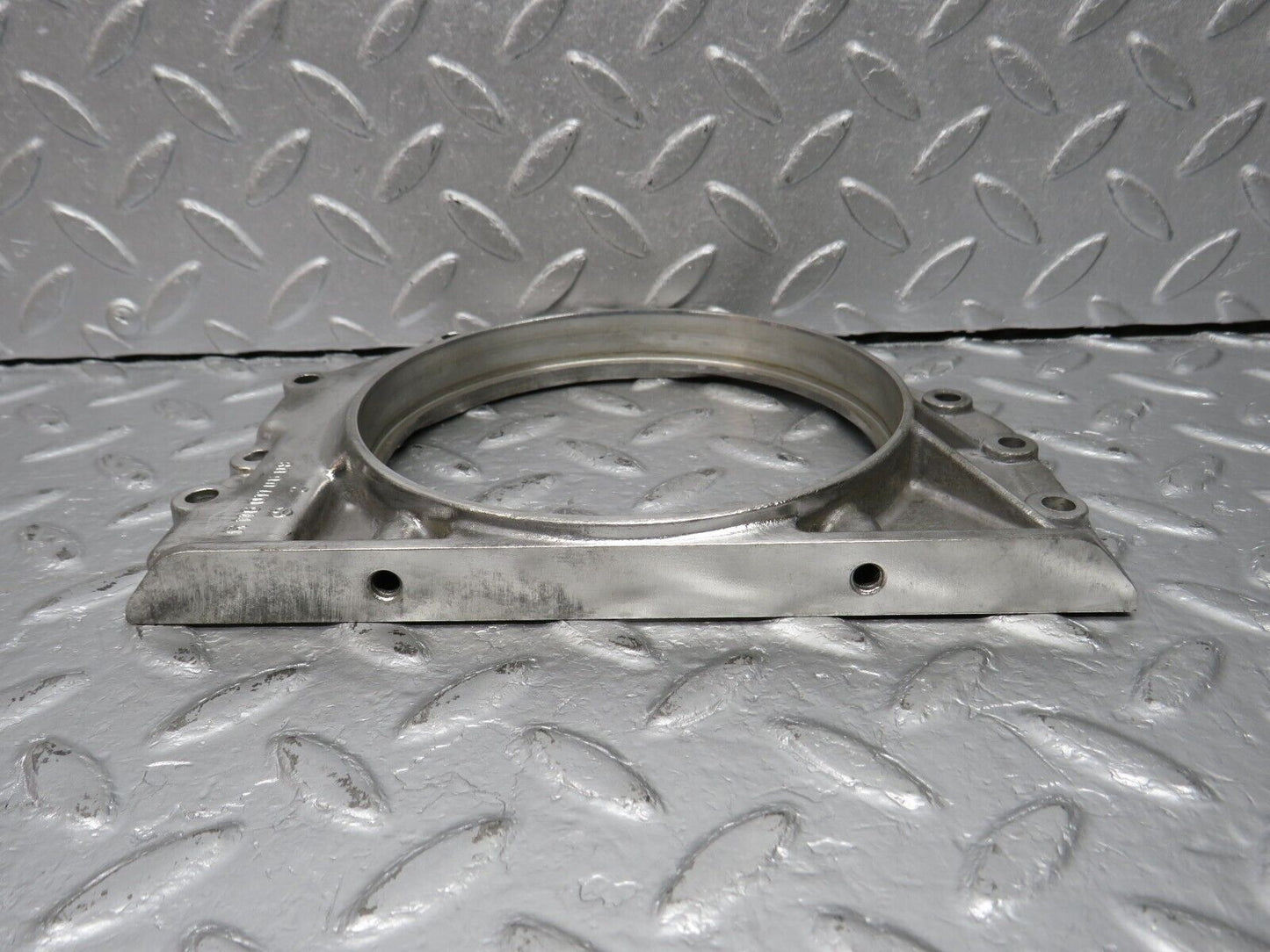 39904 Mercedes-Benz R107 350SL Crankshaft Rear Sealing Cover 1160110608
