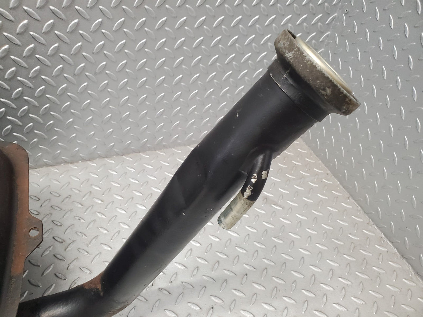 W124 Wagon fuel tank used OEM
