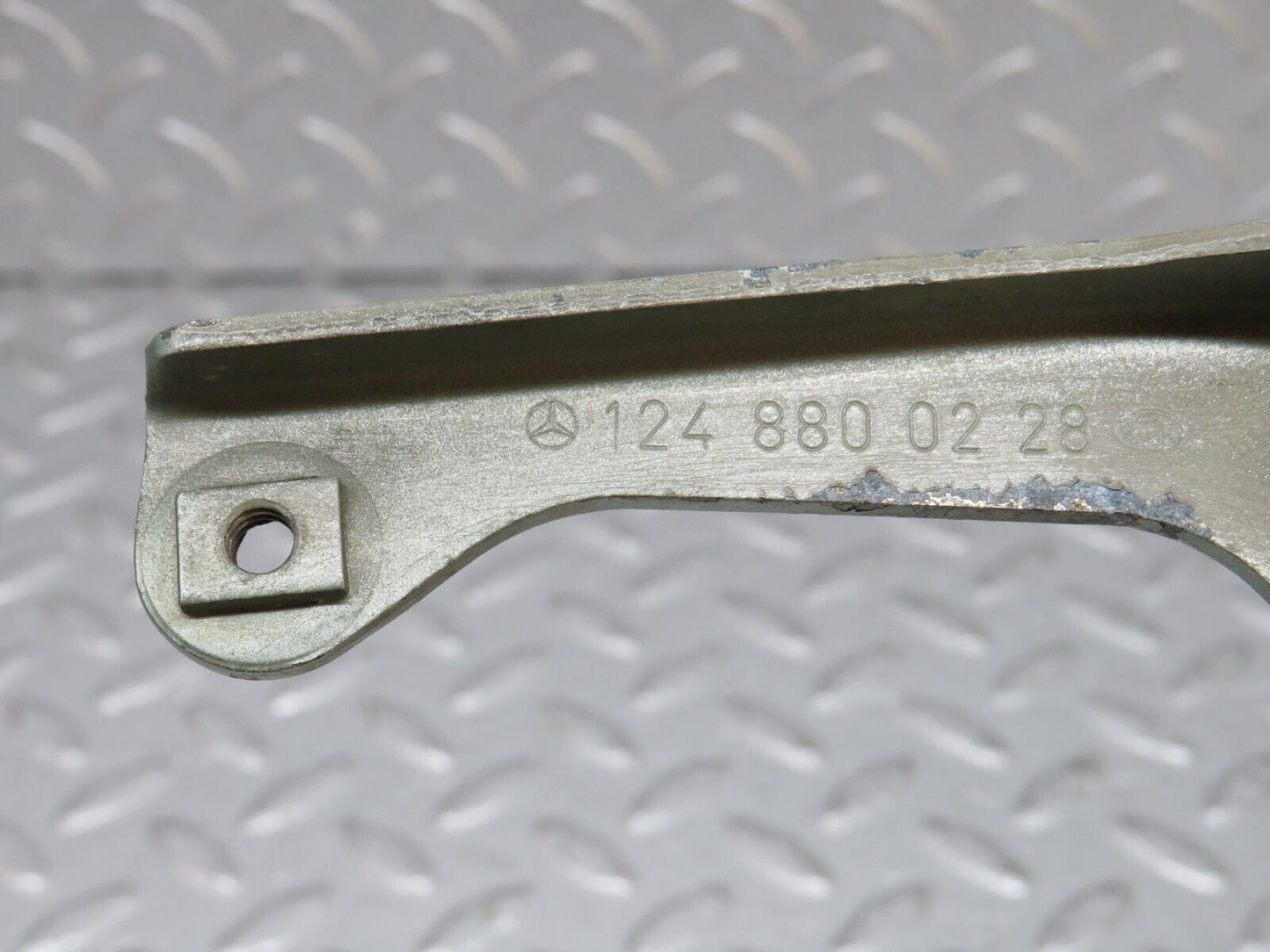 34159 Mercedes-Benz W124 260E Bonnet Hinge Right 1248800228 1248871074