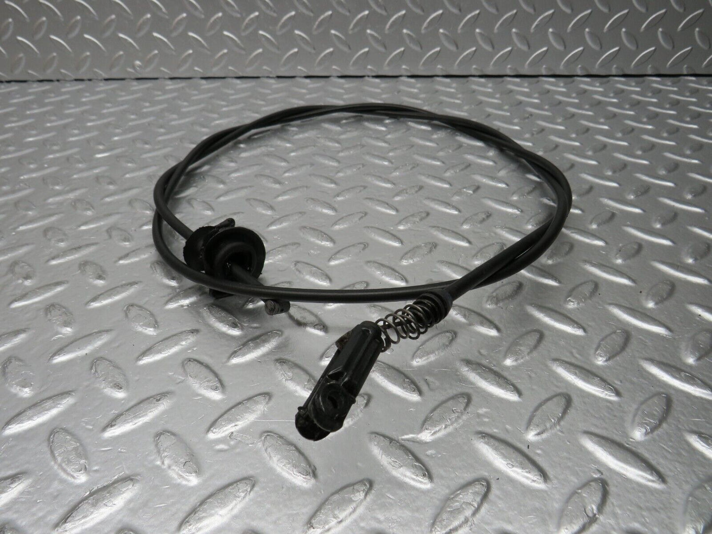 30927 Mercedes-Benz W201 190E 2.0L Bonnet Release Cable 1239970681