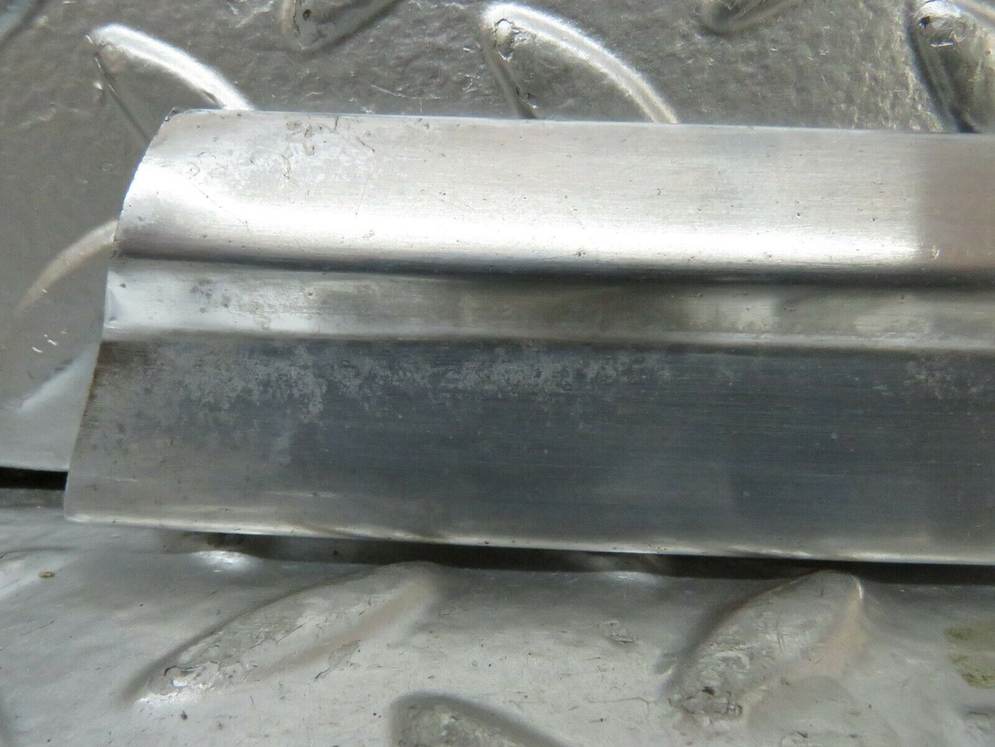 23817 Mercedes-Benz C107 450SLC Coupe Rear Right Window Chrome
