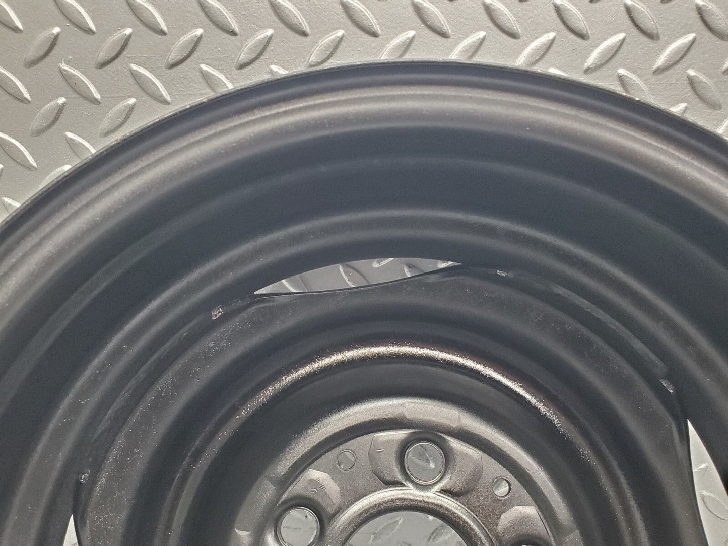 44999368