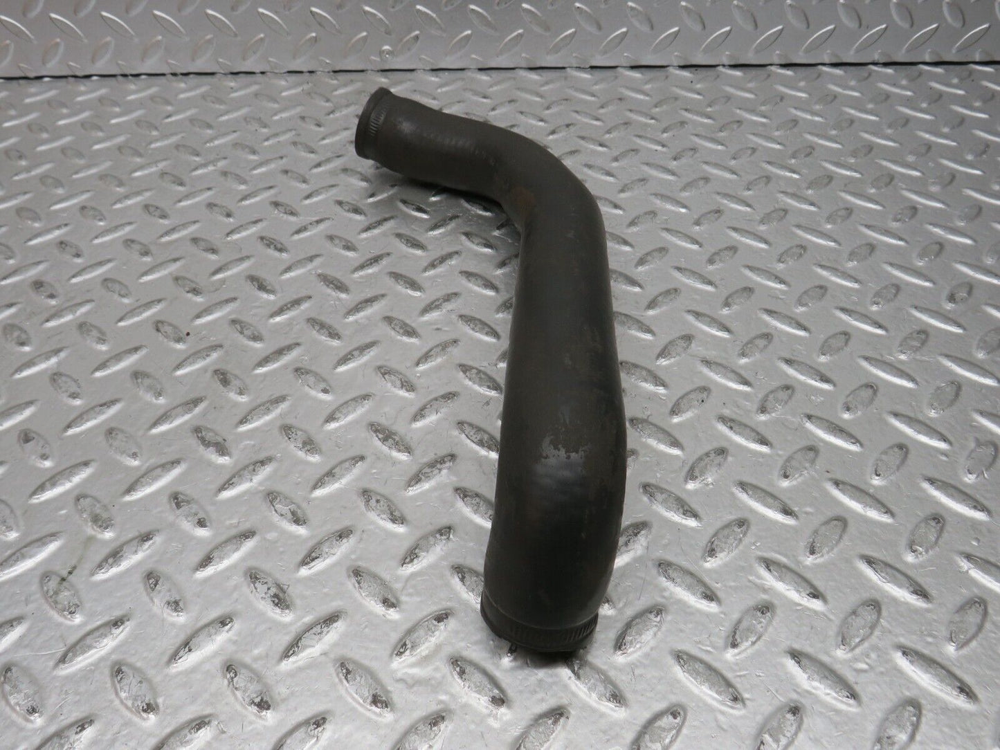 28518 Mercedes-Benz S123 240D Wagon Radiator Hose Pipe
