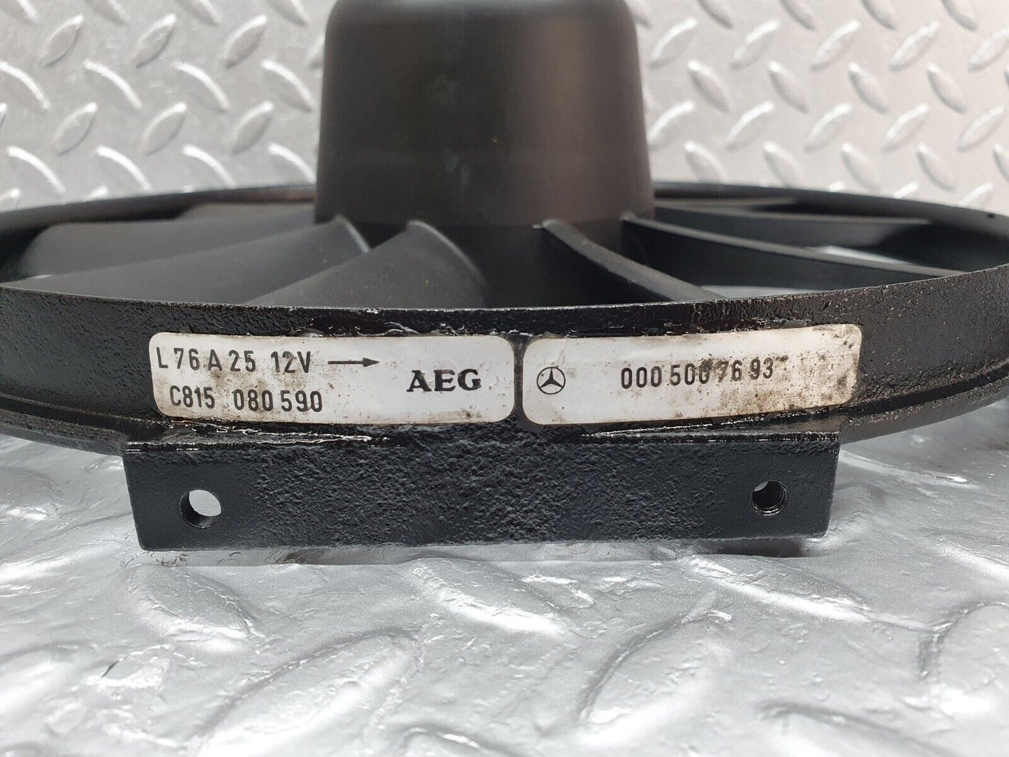 42188 Mercedes-Benz R129 320SL Coupe Radiator Cooling Fan AEG 0005007693