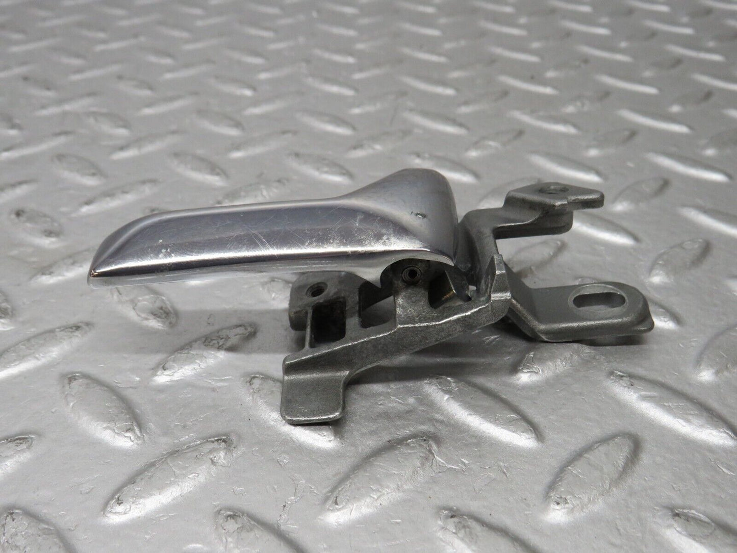 36881 Mercedes-Benz C126 420SEC Coupe Right Door Interior Handle