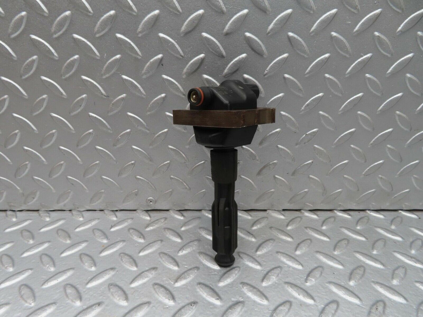 15051 Mercedes-Benz W140 S320 Ignition Coil Bosch 0001587003
