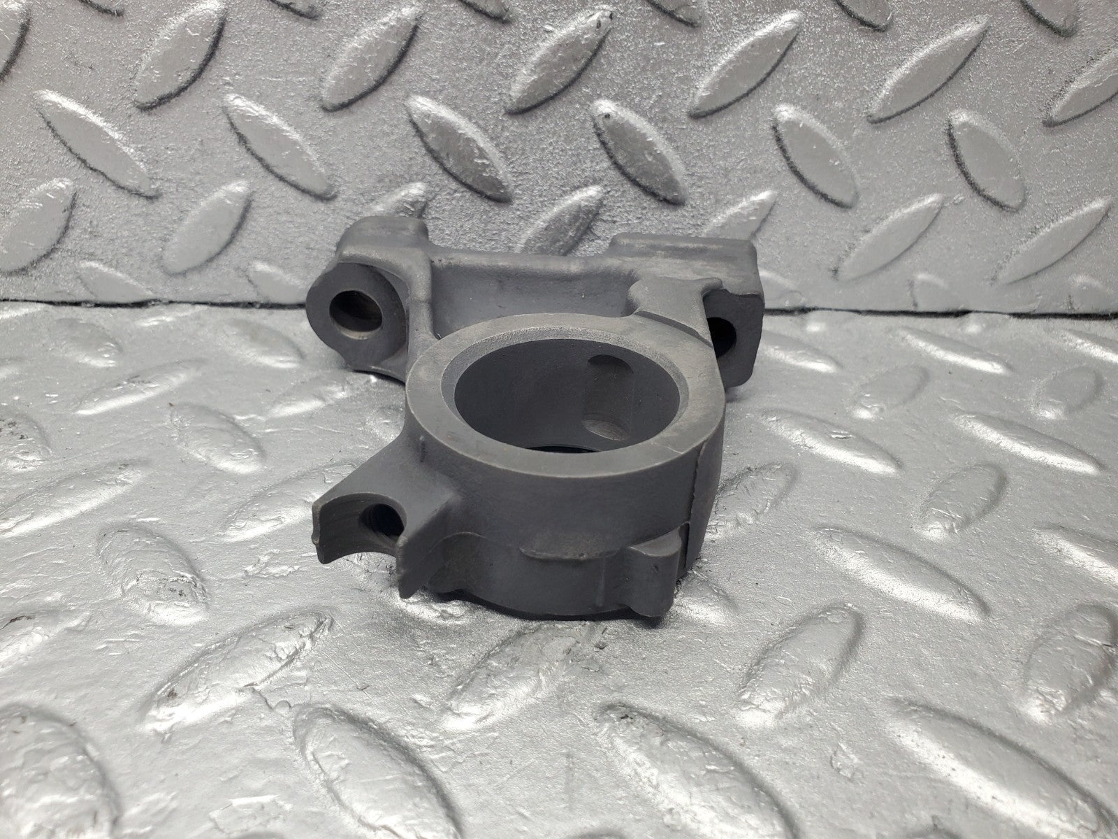 W126 Coupe camshaft tower bearing used OEM