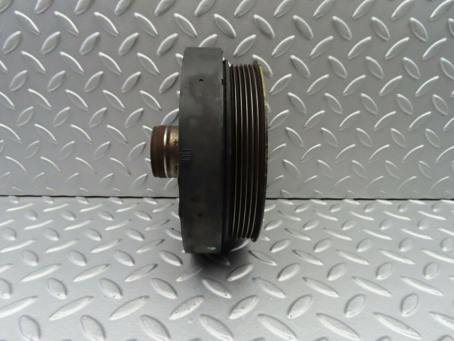 6814 Mercedes-Benz S124 E220 Wagon Crankshaft Belt Pulley 1110300403
