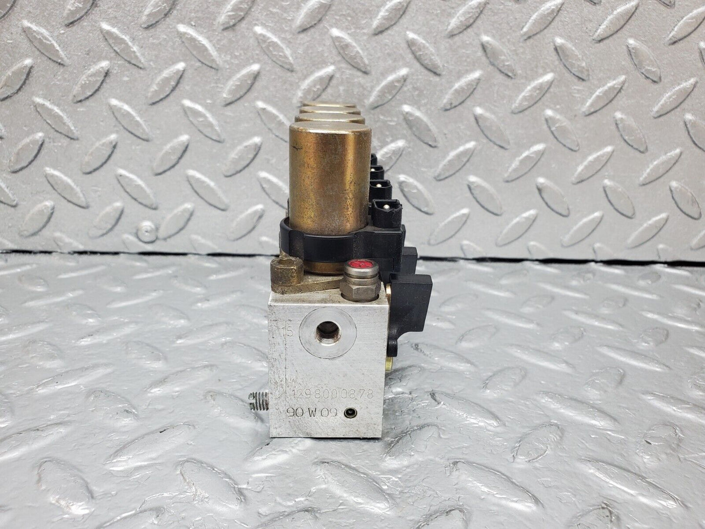 44979 Mercedes-Benz R129 300SL Coupe Roof Hydraulic Valve Left 1298000878
