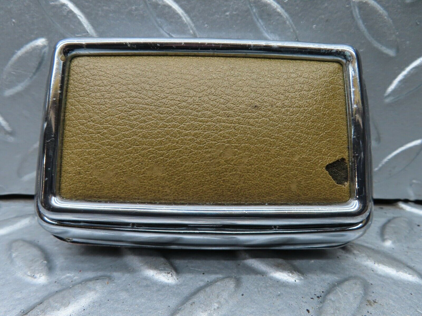 20281 Mercedes-Benz W114 280CE Coupe Rear Ashtray Beige