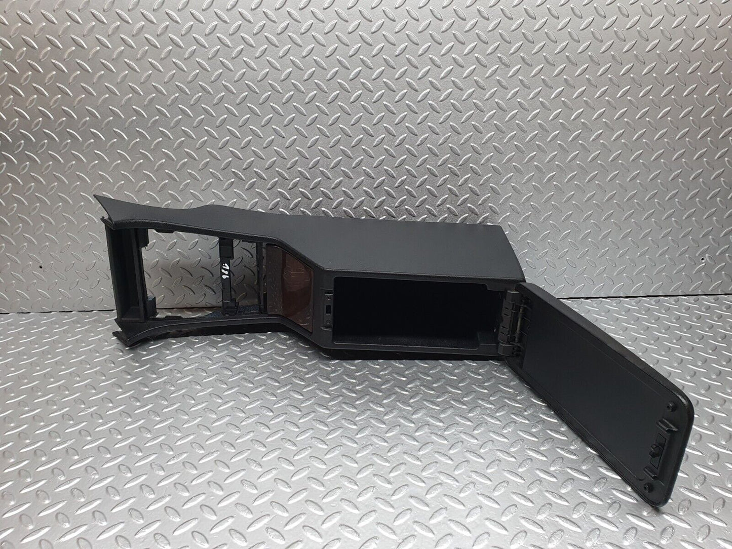 41966 Mercedes-Benz W202 C200 Centre Console Armrest Black 2026801279