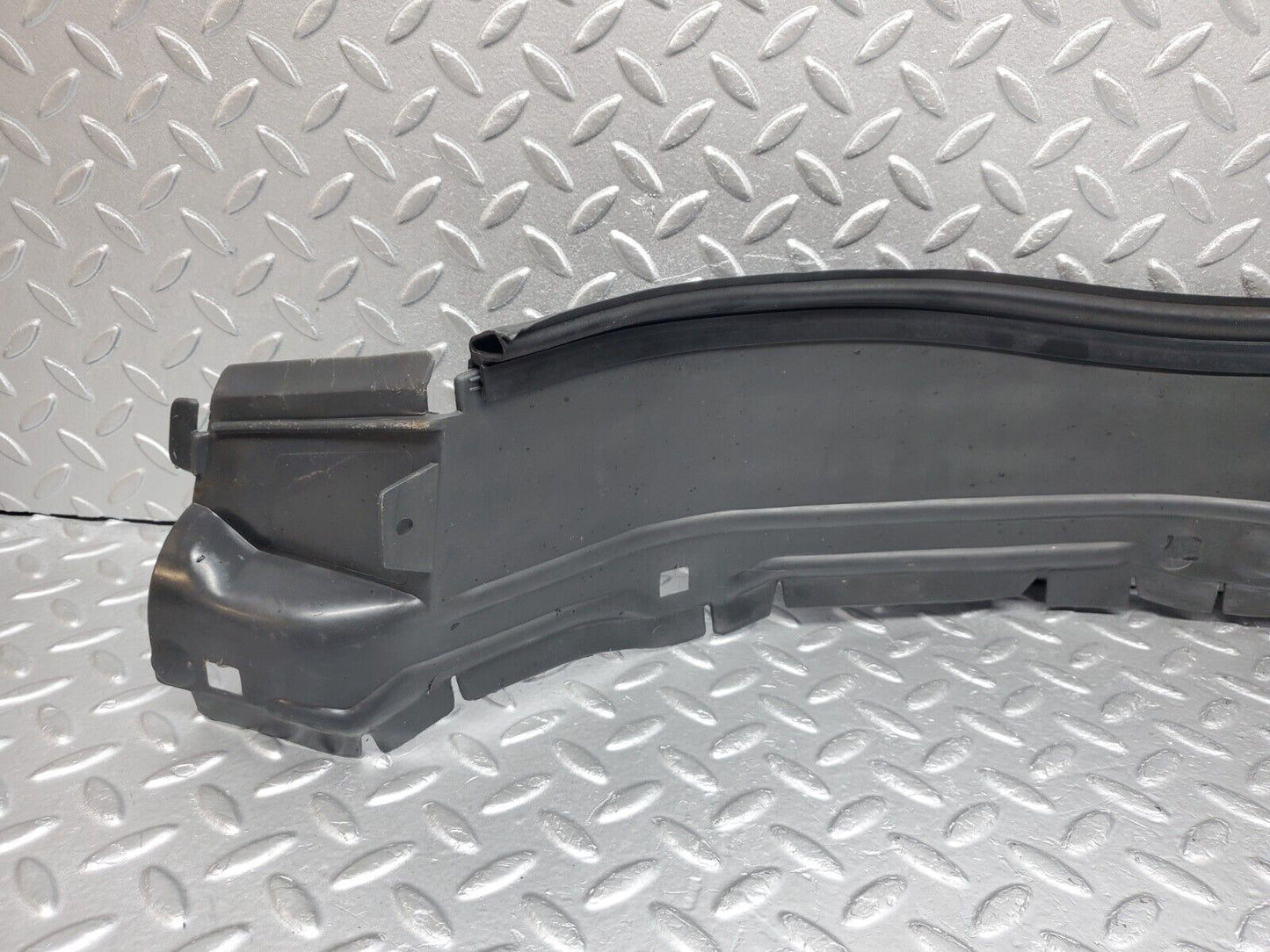 44877 Mercedes-Benz W124 220E Front Left Inner Fender Splash Guard 1248840735