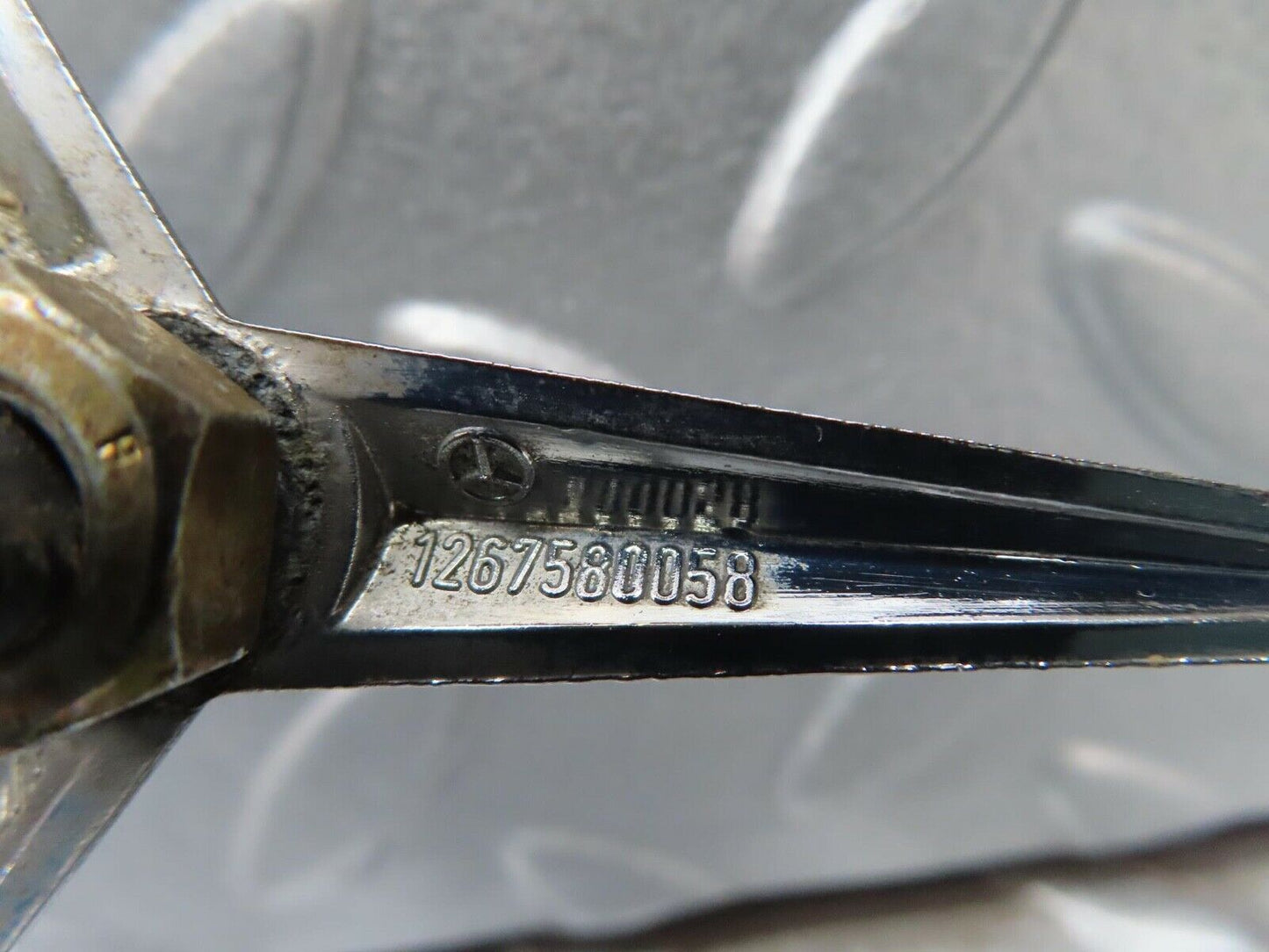 15932 Mercedes-Benz W123 280E Trunk Boot Lid Emblem  1267580058