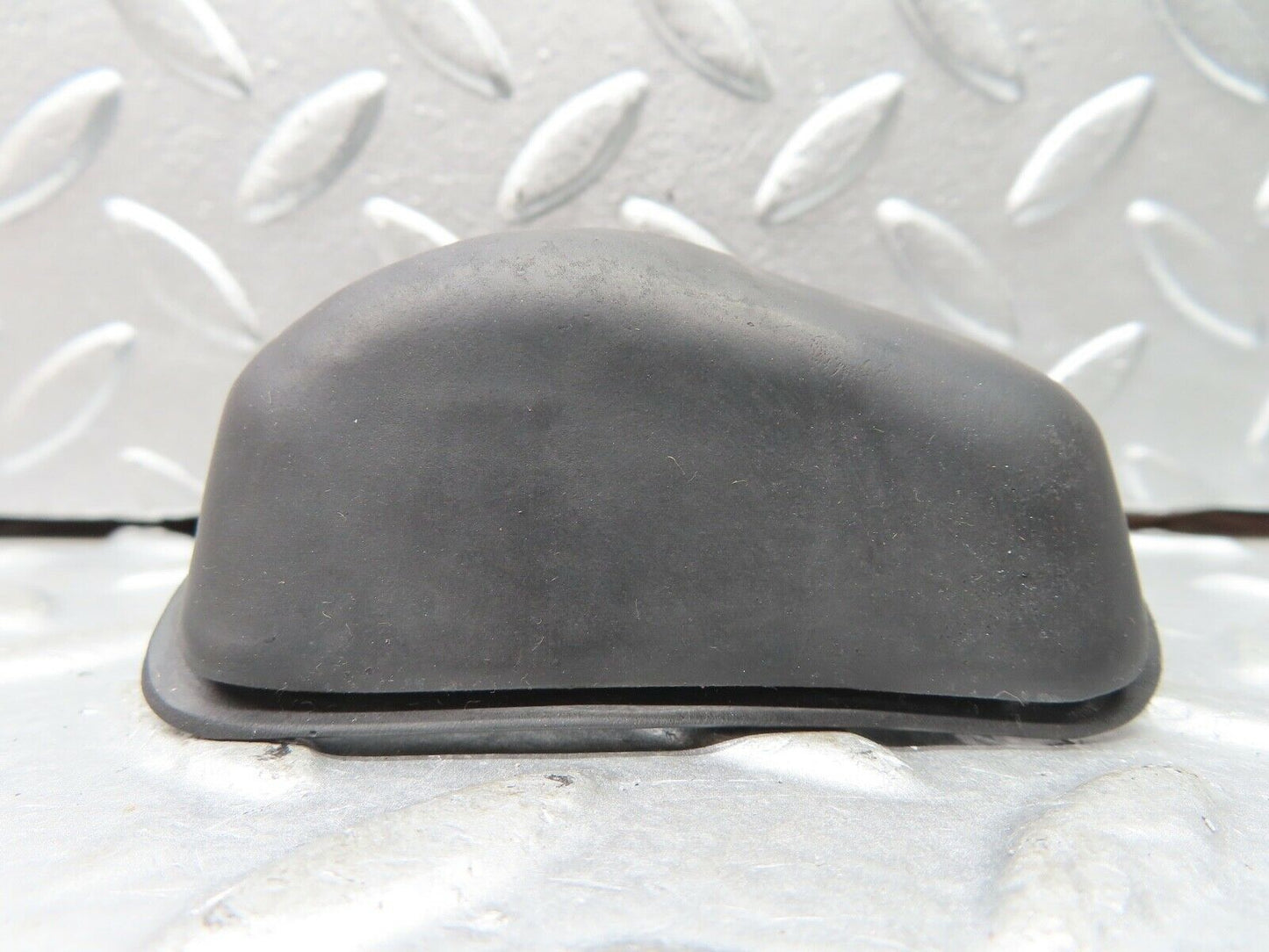 20968 Mercedes-Benz W114 250CE Coupe Indicator Rubber Cover 1154620596