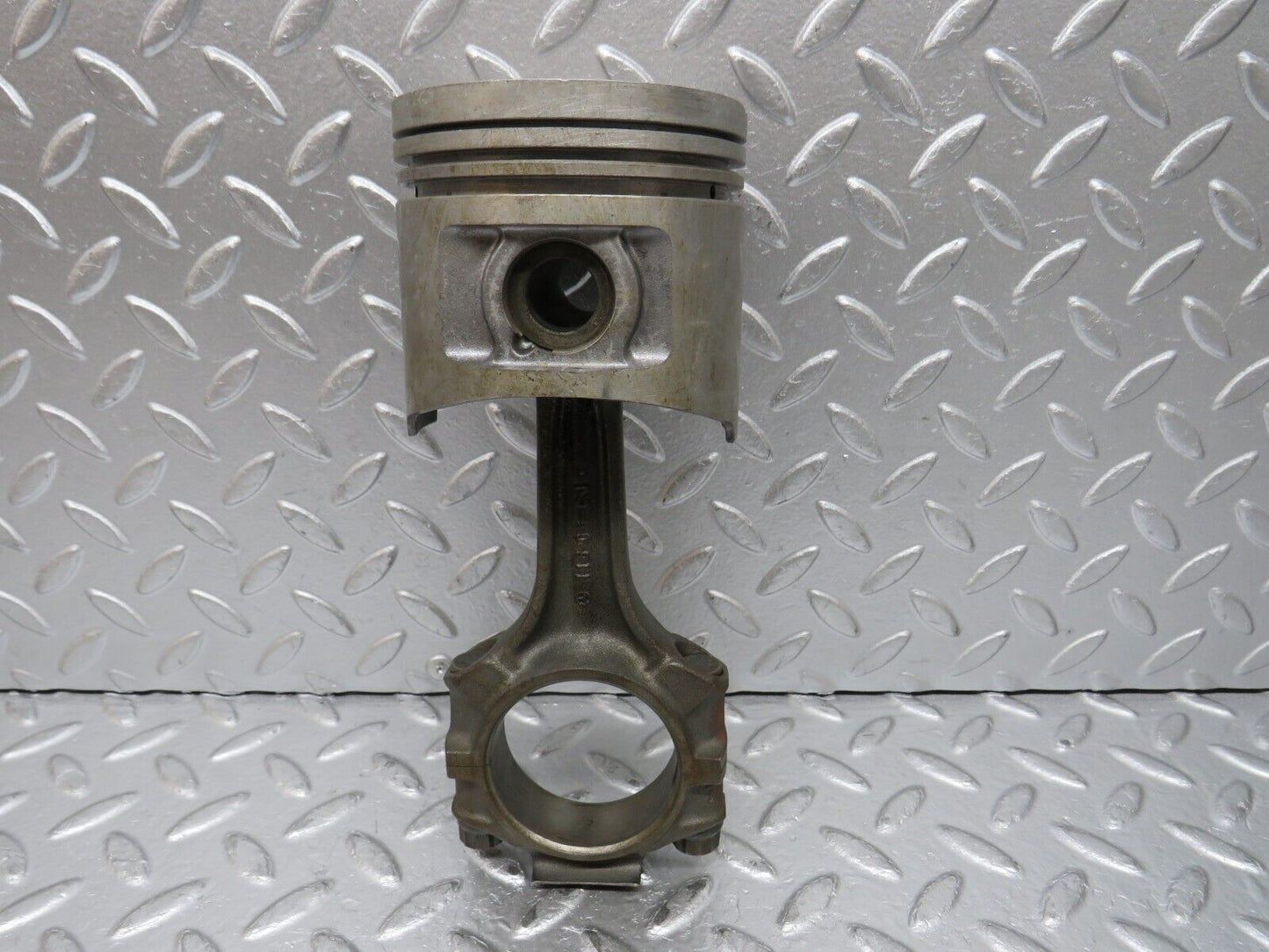 0004 Mercedes-Benz W116 350SE Piston With Connecting Rod 92.00 mm