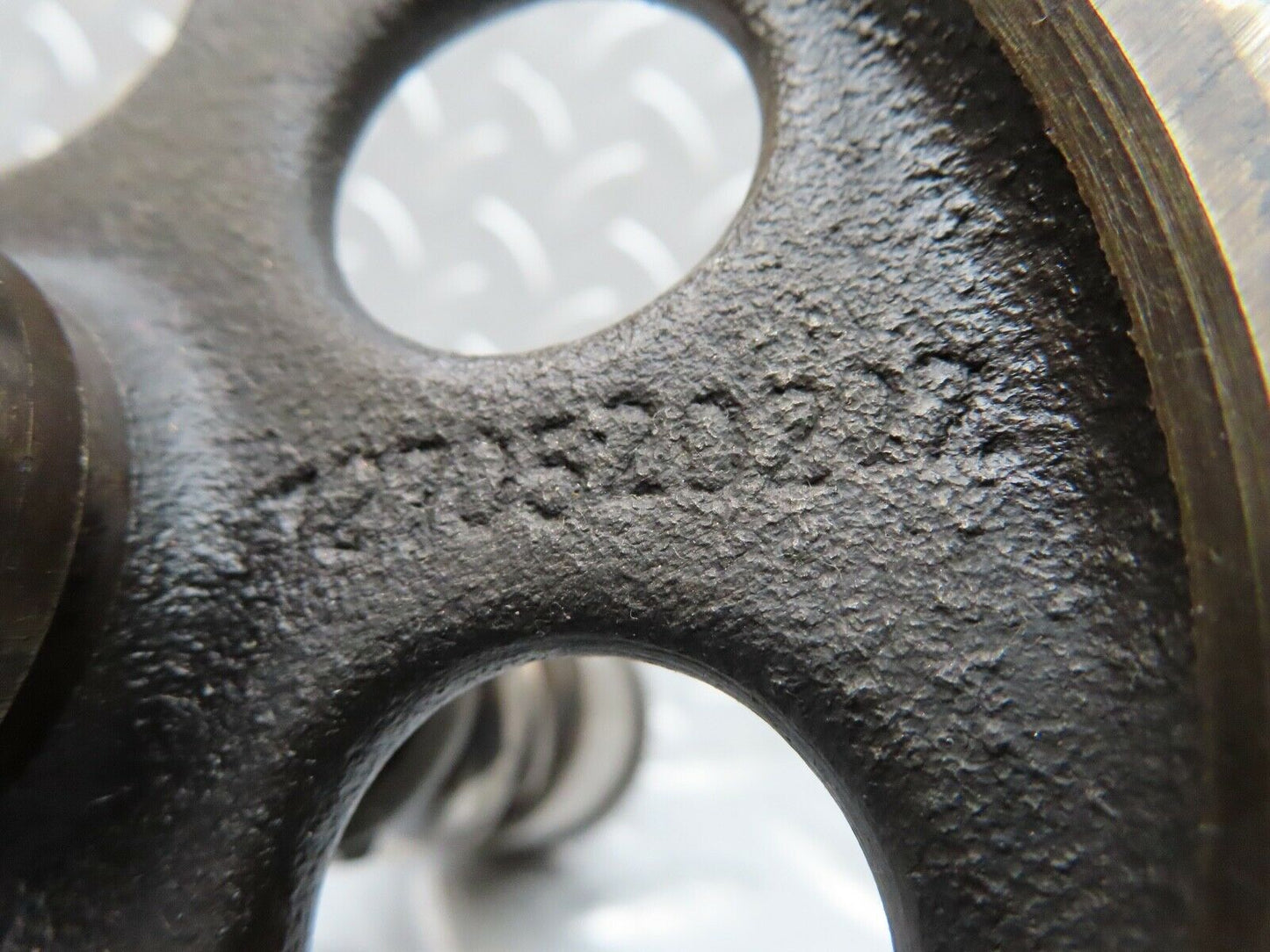 18393 Mercedes-Benz W111 220SE Coupe Intermediate Gear 1270520202