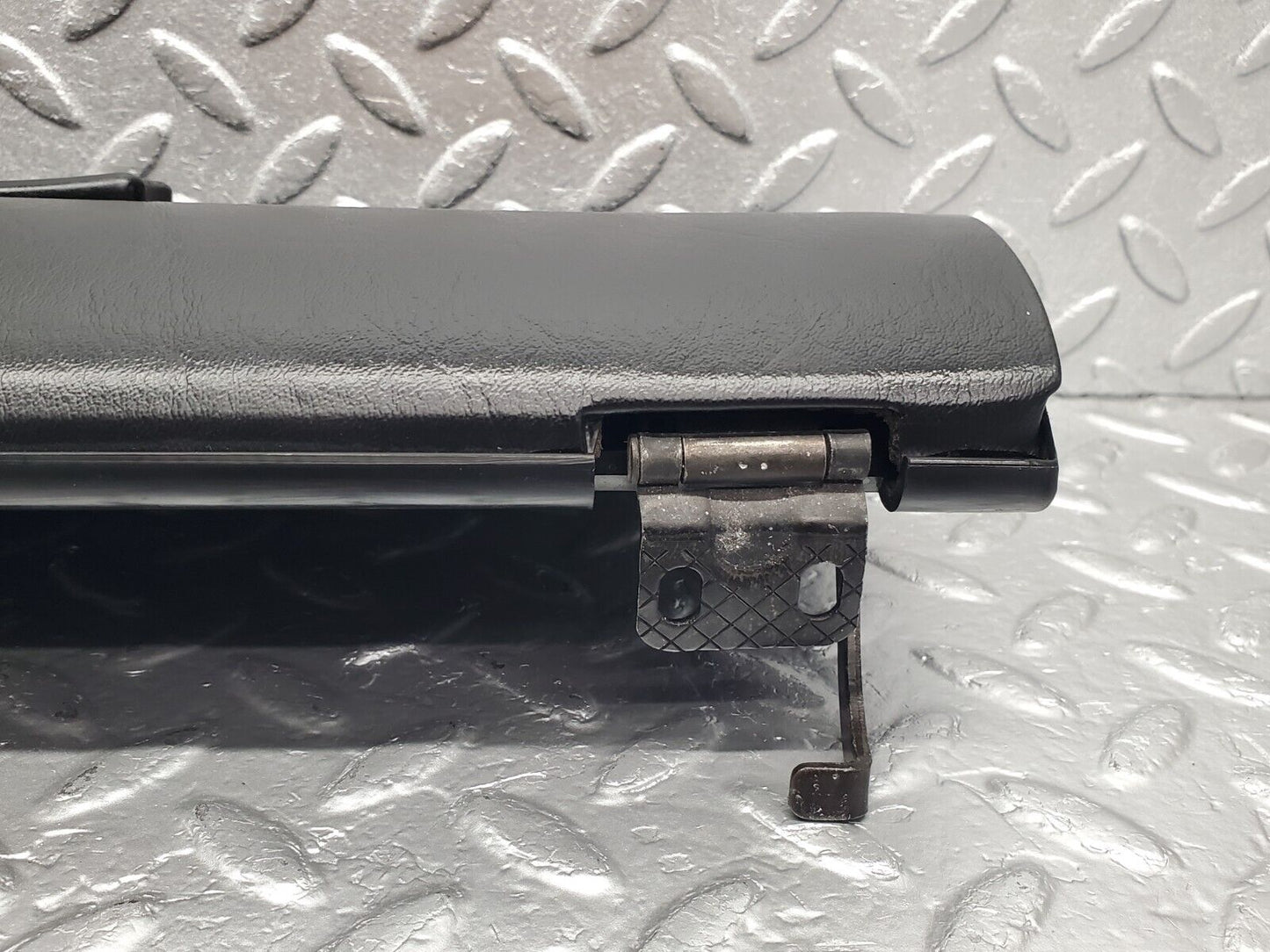 46501 Mercedes-Benz C123 280CE Coupe Glove Box Door With Key
