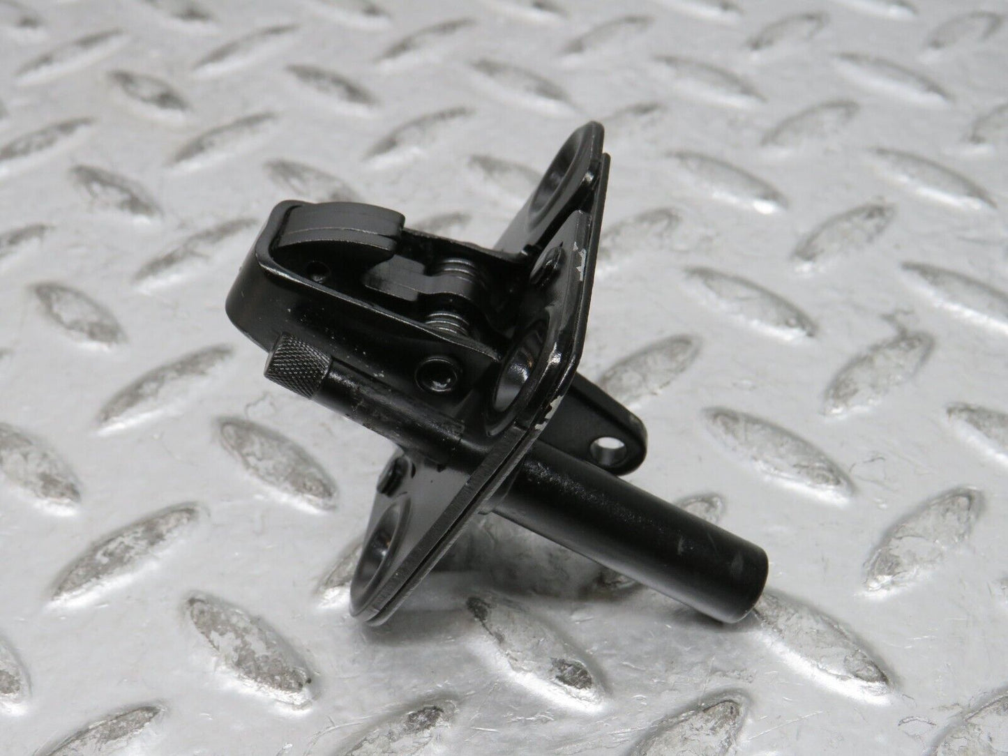 28758 Mercedes-Benz W123 230E Bonnet Lock Latch