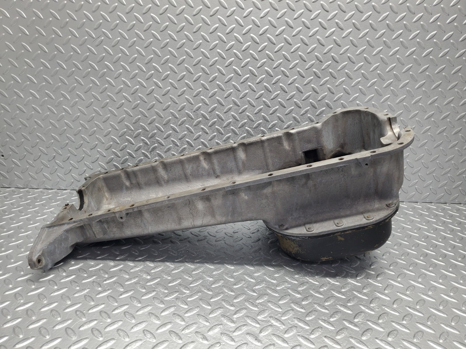 W112 oil pan oil sump used OEM