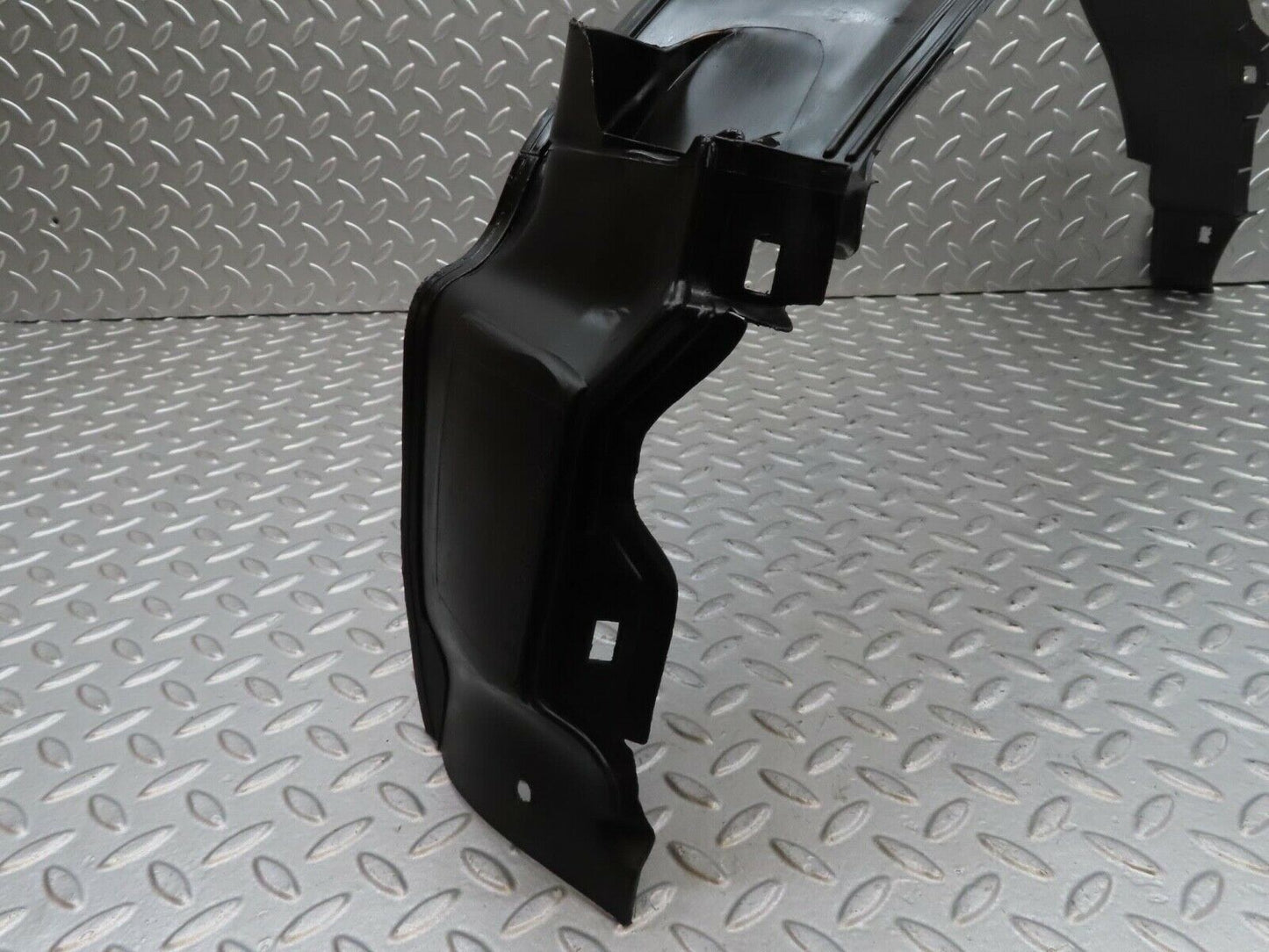 14716 Mercedes-Benz W201 190E Inner Mudguard Panelling Front Left 2018841135