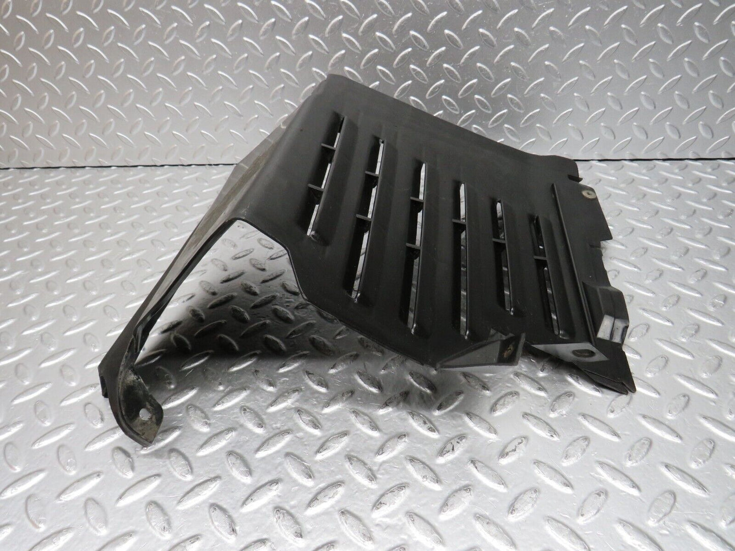 31288 Mercedes-Benz S124 220TE Wagon Mudguard Panel Left Side 1248840335