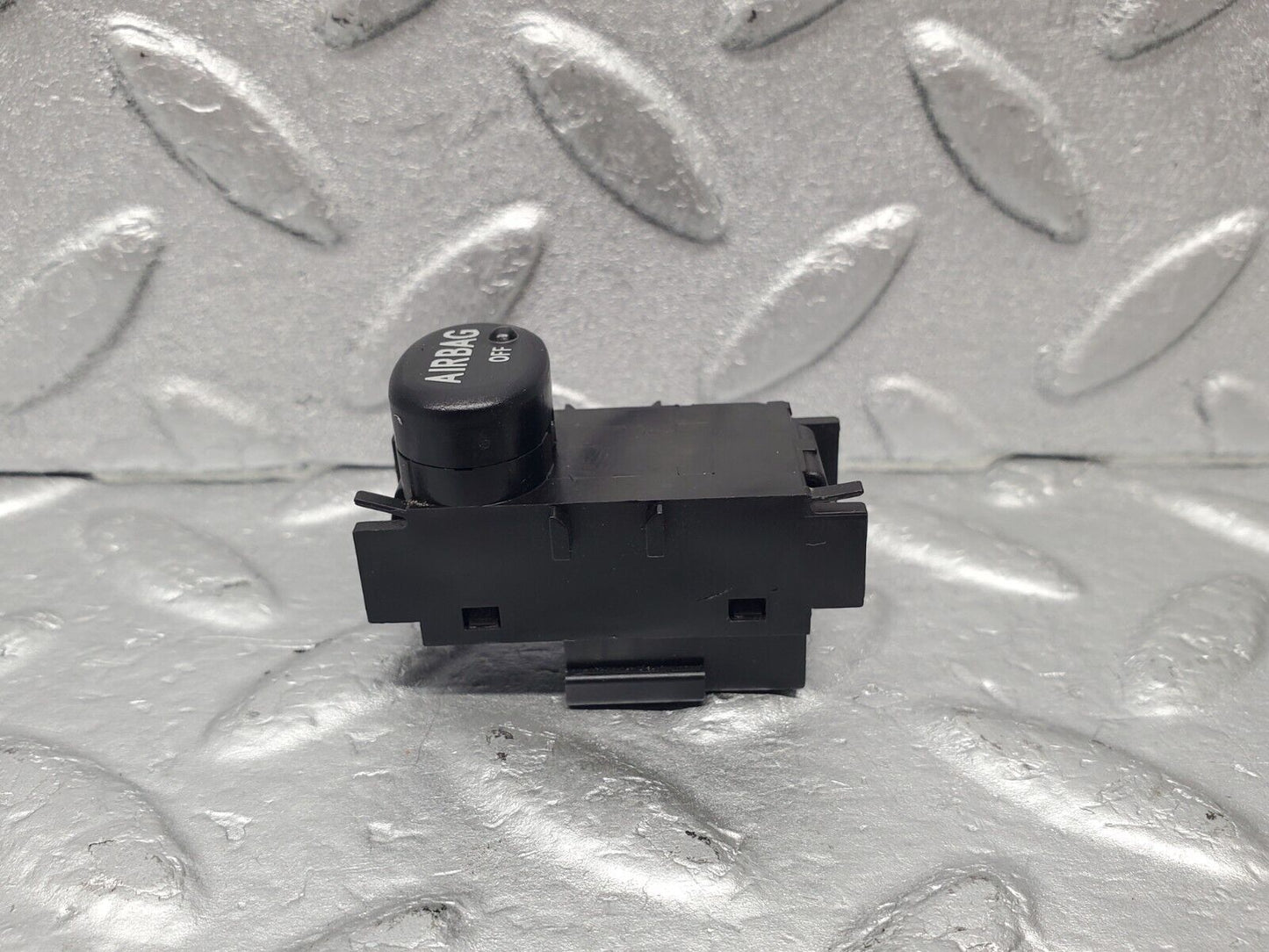 46010 Mercedes-Benz W220 S430 Airbag Switch 2088201001
