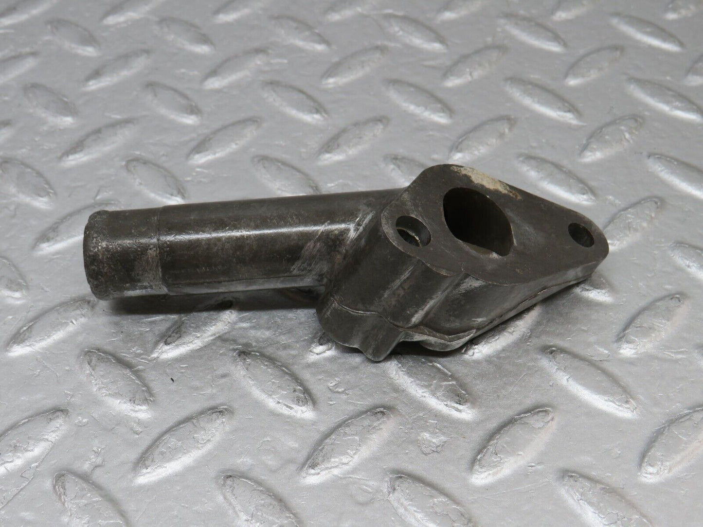 36579 Mercedes-Benz W201 190E 2.0L Coolant Pipe 1022030473