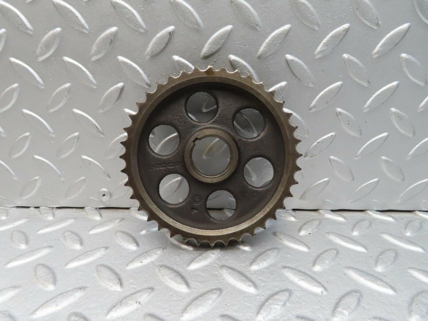 12891 Mercedes-Benz W111 220SE Camshaft Timing Gear 1210520201