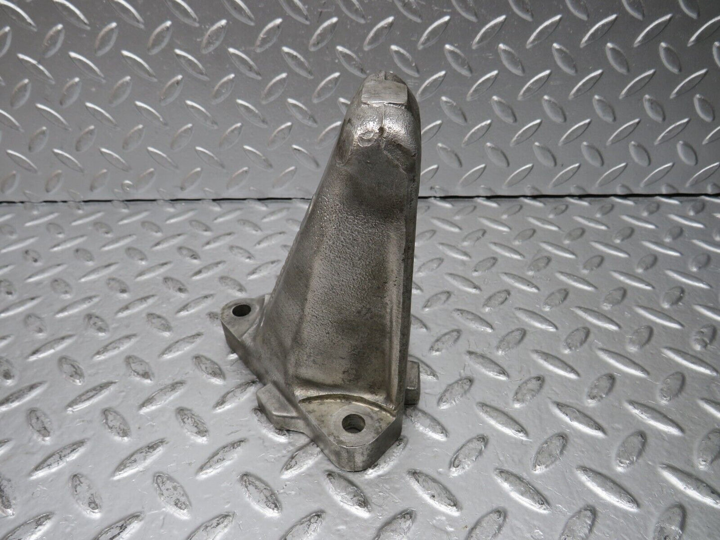 29883 Mercedes-Benz W123 230E Engine Mount Bracket Right Side 1022230304