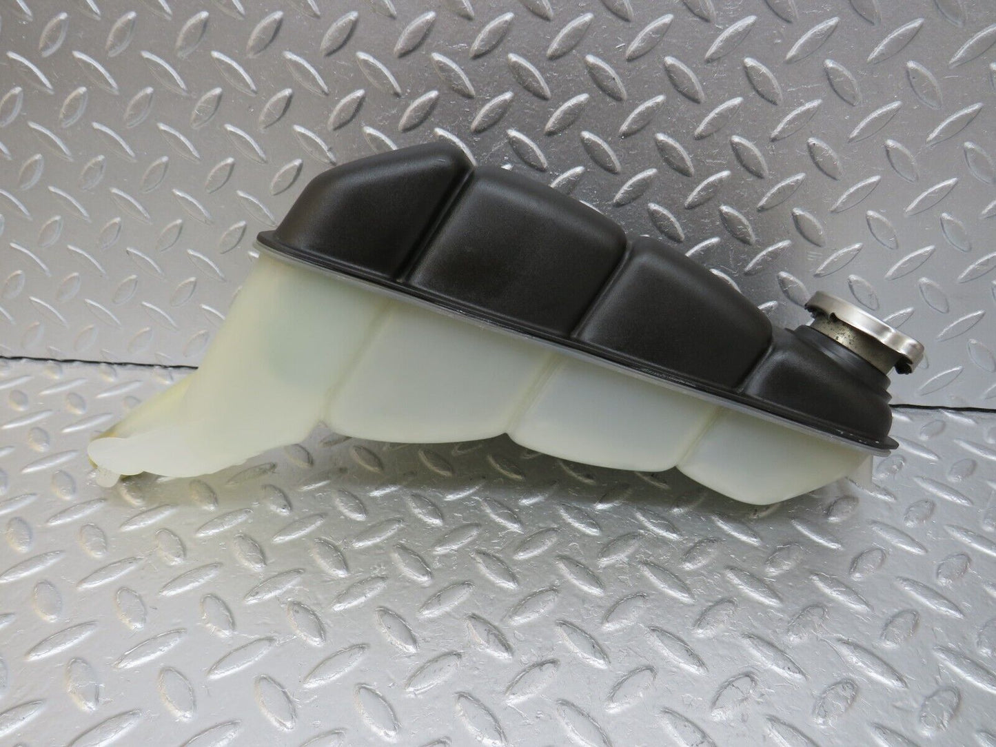 34712 Mercedes-Benz W210 320E Coolant Tank Reservoir 2105000849 1245000406
