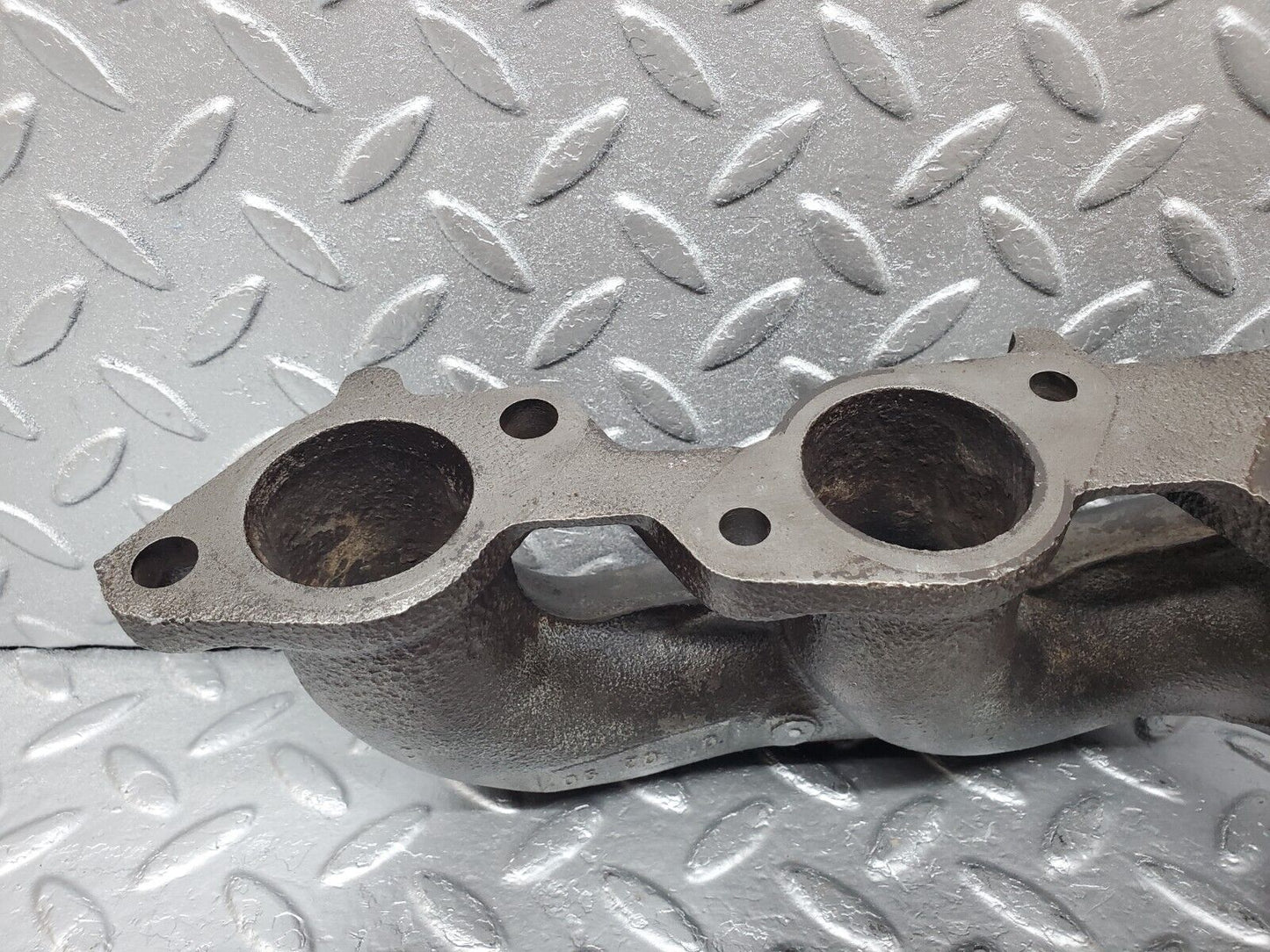 45184 Mercedes-Benz R129 300SL Coupe Exhaust Manifold 4-6 Cylinder 1031422202