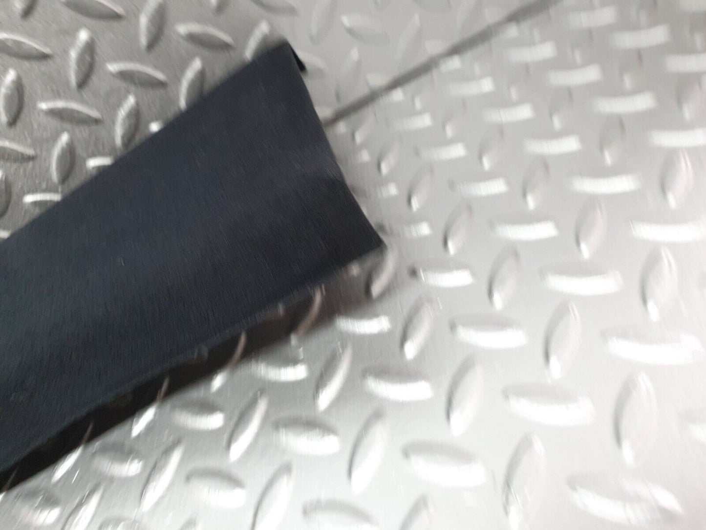 41765 Mercedes-Benz W202 C200 B Pillar Cover Left Side 2026900725