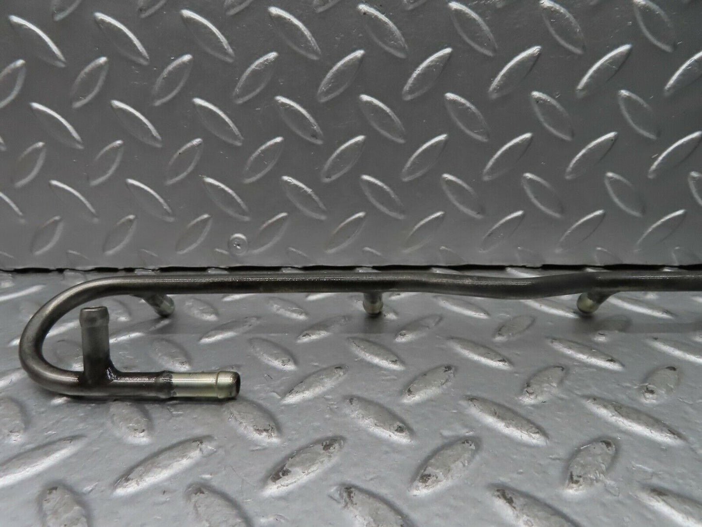 20392 Mercedes-Benz W114 280CE Coupe Fuel Injector Pipe