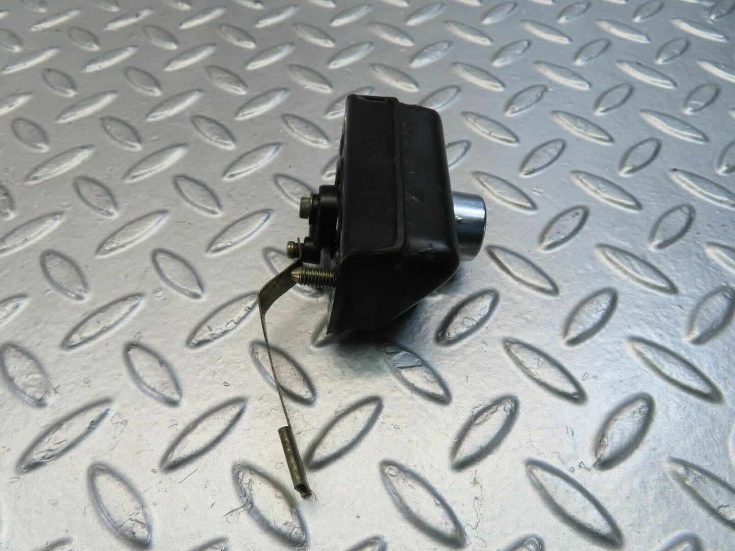 11414 Mercedes-Benz C123 230CE Coupe Trunk Lock No Key 1237580096