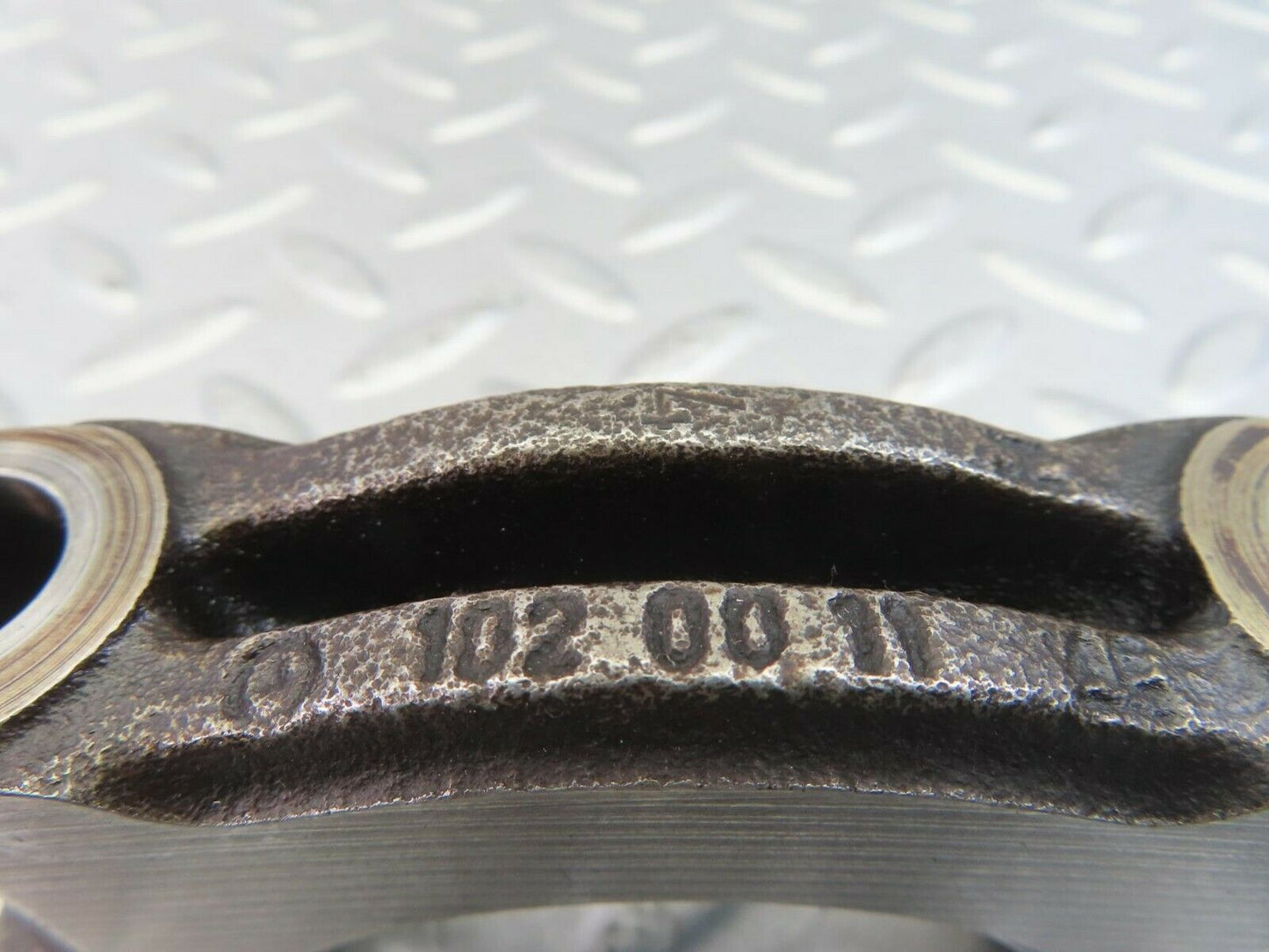 10127 Mercedes-Benz C123 230CE Coupe Crankshaft Bearing Holder Block 1020011