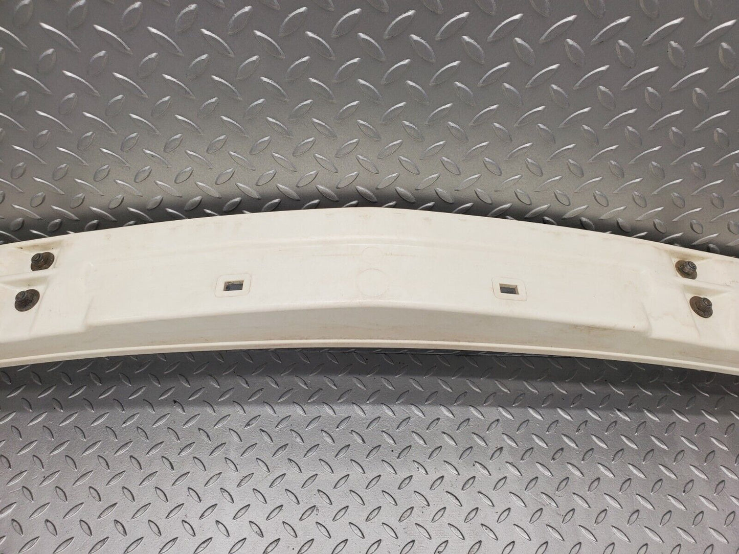 46098 Mercedes-Benz W126 420SE Front Bumper Bracket Reinforcement 1268850801