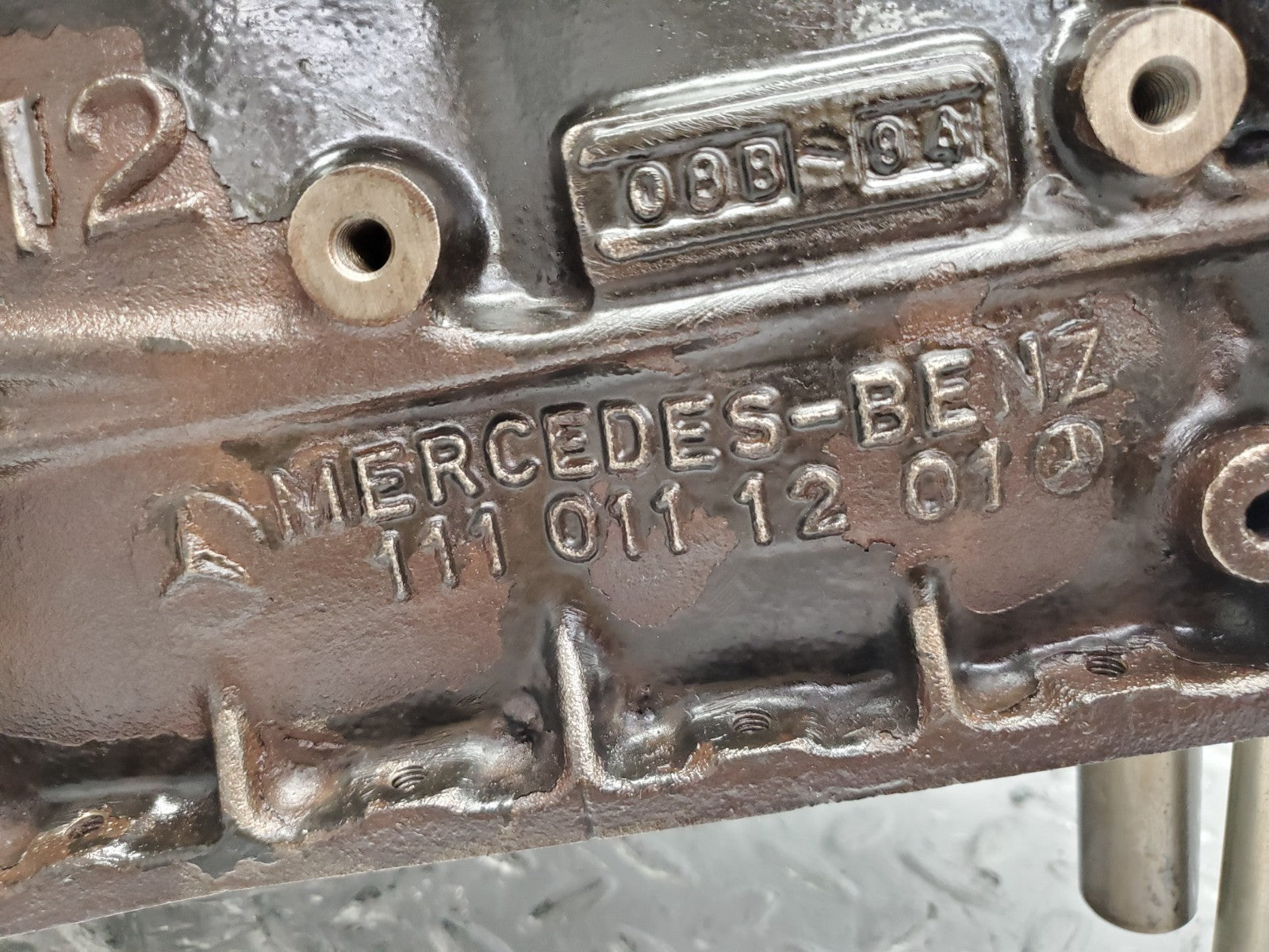 W124 Wagon engine block used OEM