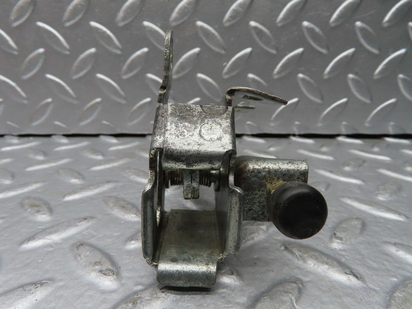 20747 Mercedes-Benz R107 450SL Soft Top Lock Mechanism Left Side