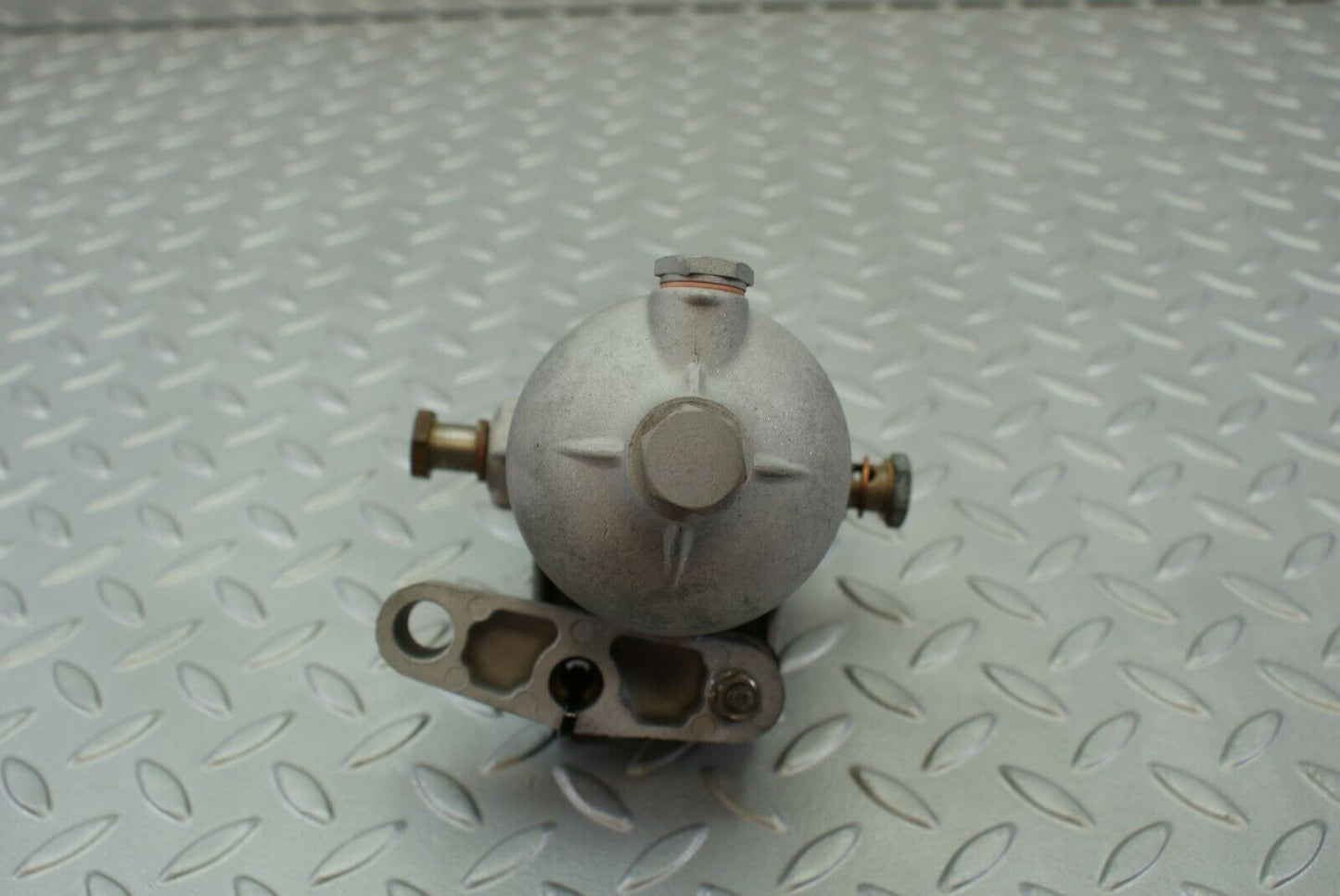 3066 Mercedes-Benz W115 220D Fuel Filter House FJ/AF 5/36