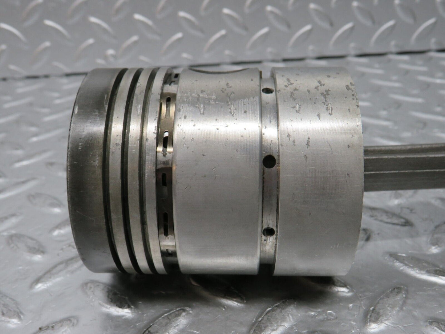 0297 Mercedes-Benz W120 Ponton Piston With Connecting Rod 76.44mm 6360380301